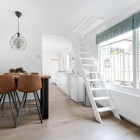 Vakantiewoning 't Juttershuis 에크몬드안지