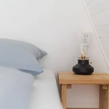 펜션 Vakantiewoning 't Juttershuis 에크몬드안지