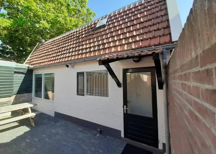 Vakantiewoning 't Juttershuis Tatil Evi