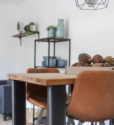 Vakantiewoning 't Juttershuis Tatil Evi