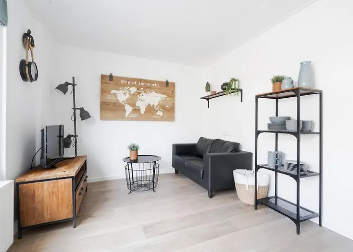 Vakantiewoning 't Juttershuis Tatil Evi